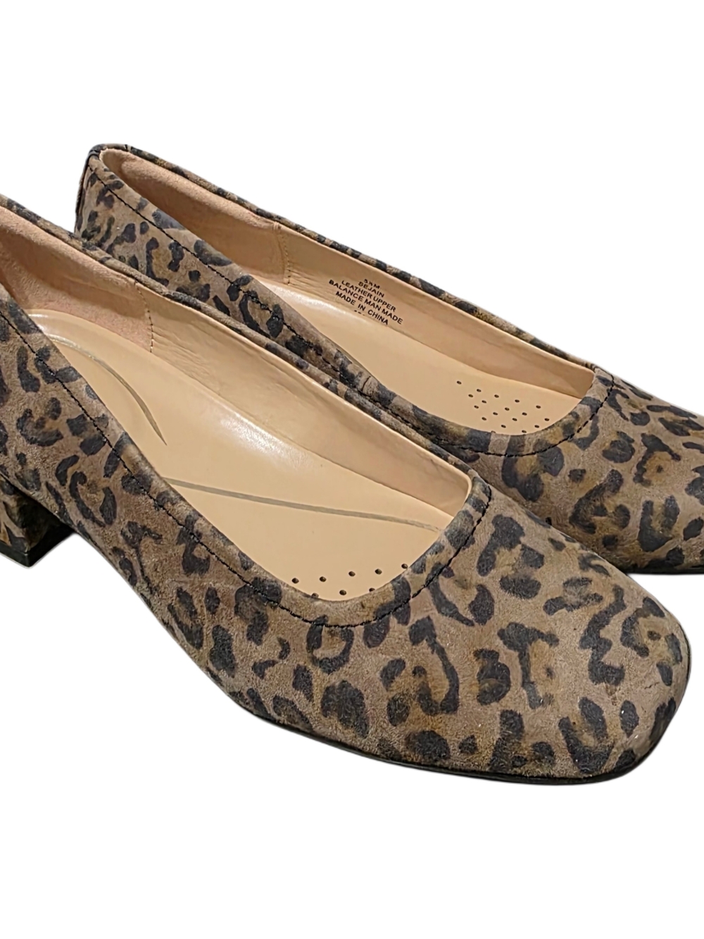 Easy SpiritWomen's Jain Leather eFlex Low Block Heel Leopard Print Pumps NIB